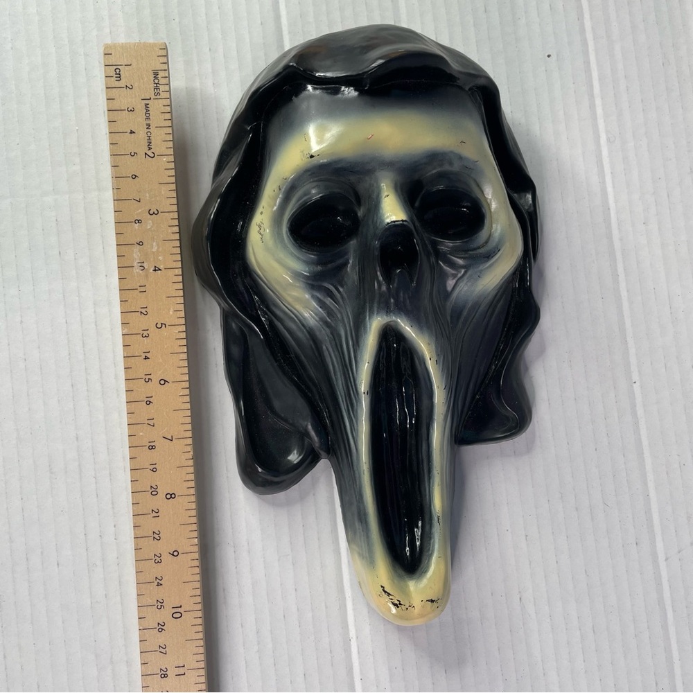 1996 Paper Magic Group Scream Movie Ghostface Wall Plaque Motion Activated Works - Picture 9 of 9